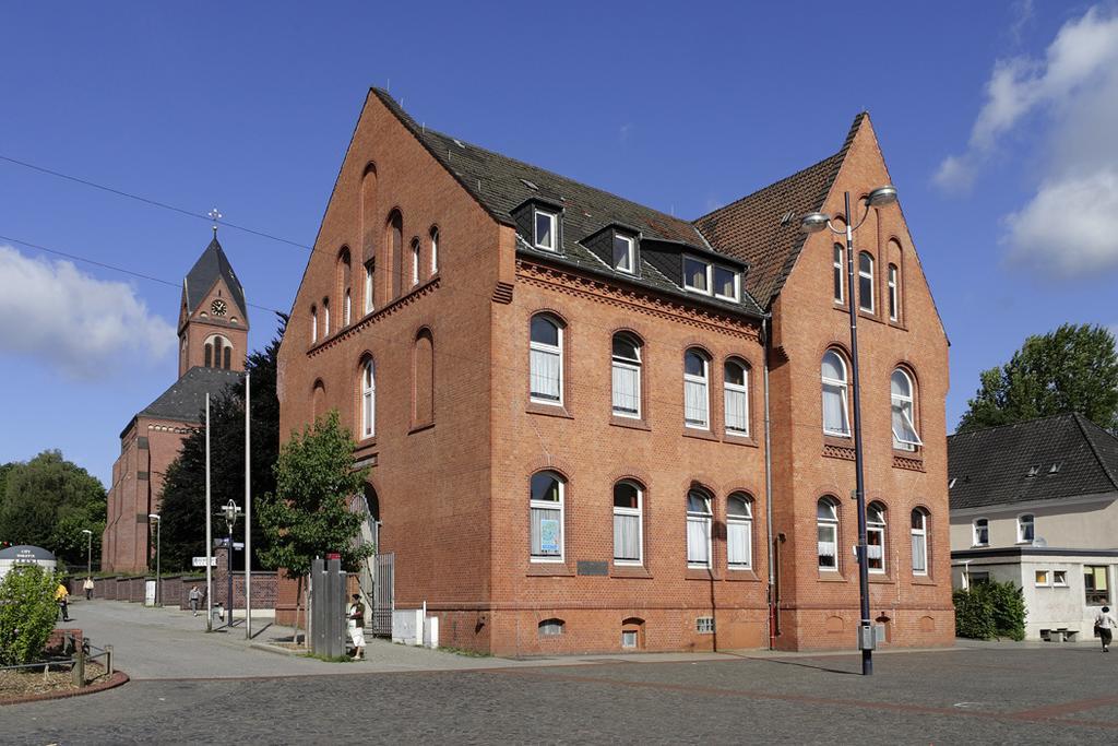 Management - Business Suiten Dortmund Luaran gambar